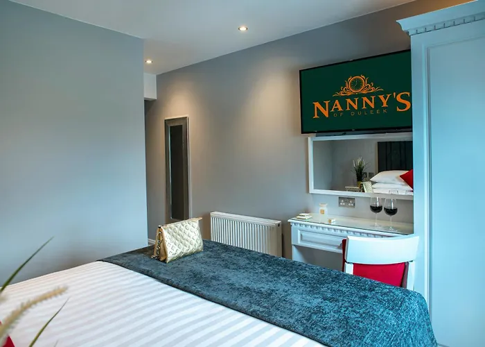 Nannys Hotel